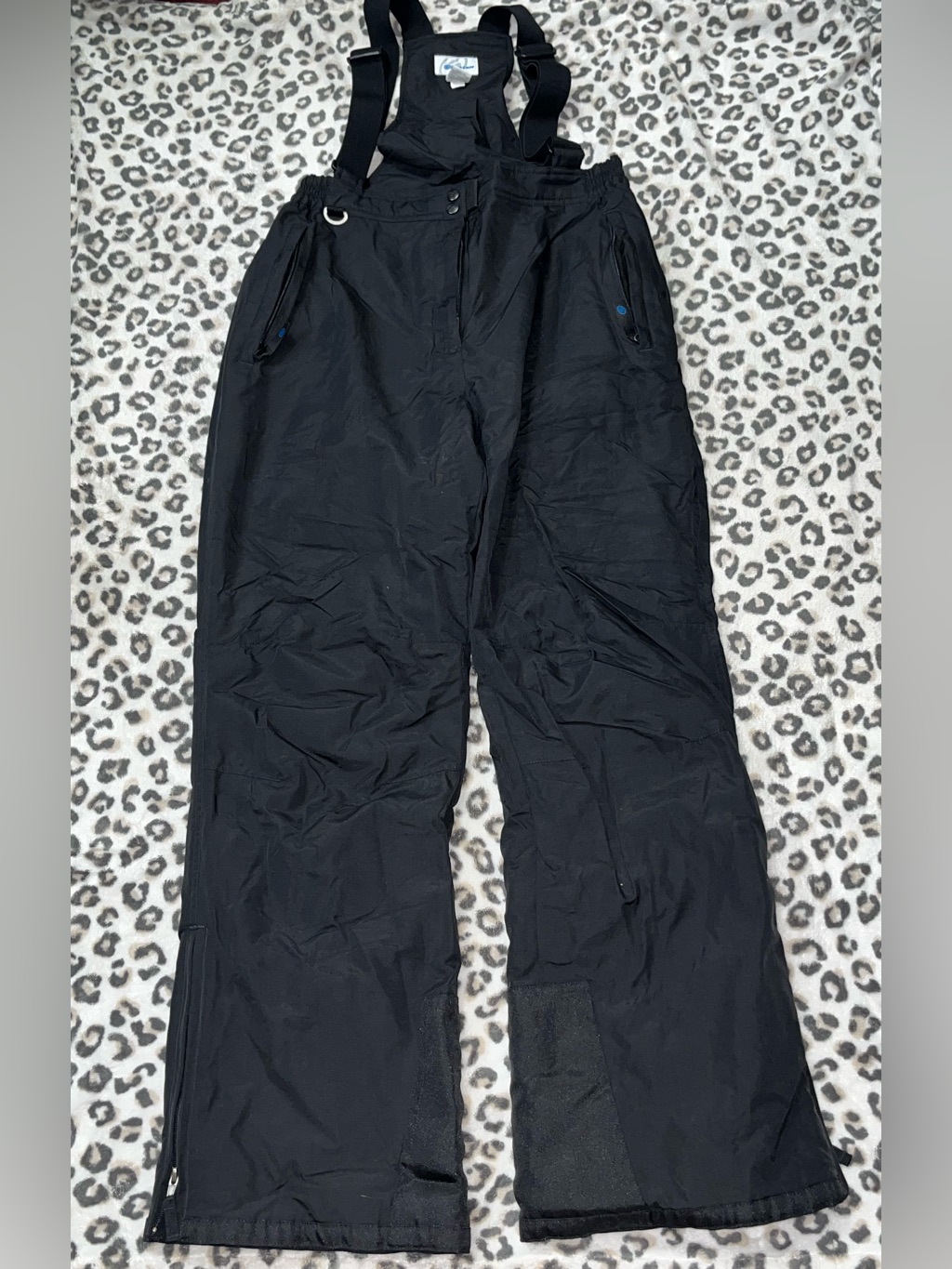 Slalom Women's Black Cargo Ski Bib Pants With Adjustable Suspenders